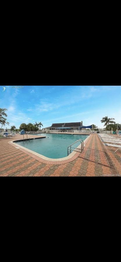 Mermaid Haven ジェンセン・ビーチ エクステリア 写真